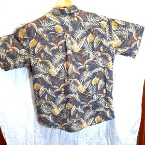 David Taylor Hawaiian Floral Summer T-shirt Men's Large